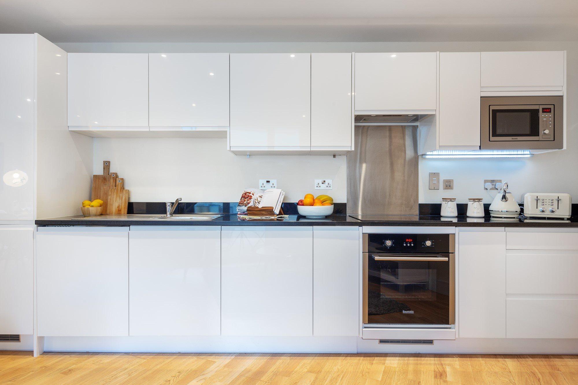 Two Bedroom Serviced Apartment With Balcony In Weymouth Building, Deacon Street ロンドン エクステリア 写真